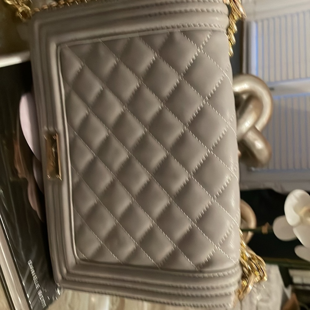 Shoulder Bag - Picture 2 of 6
